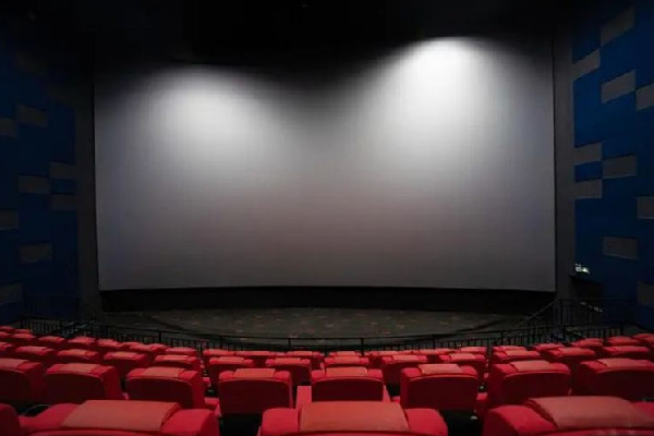 今年五一檔殺瘋了 電影院有沒有單獨的包間 今年五一檔殺瘋了 電影院有沒有單獨的包間