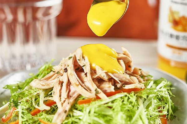 黃芥末醬是蛋黃醬嗎 黃芥末醬搭配什么食物 黃芥末醬是蛋黃醬嗎 黃芥末醬搭配什么食物