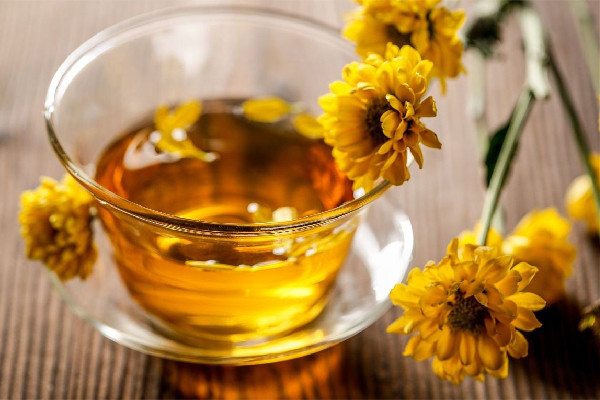 菊花茶對(duì)牙齦腫痛有好處嗎 菊花茶喝多久能見效 菊花茶對(duì)牙齦腫痛有好處嗎 菊花茶喝多久能見效