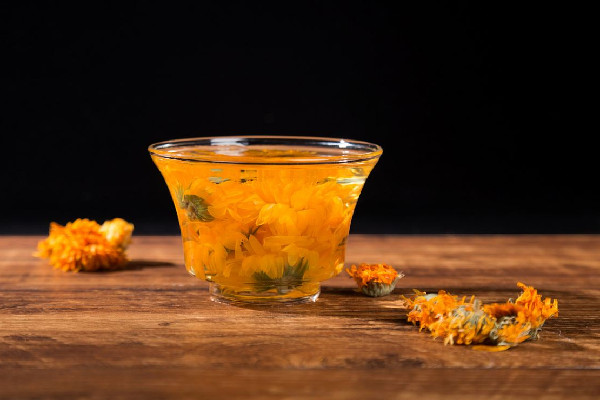 菊花茶泡幾次就不能喝了 菊花茶可以泡一天嗎 菊花茶泡幾次就不能喝了 菊花茶可以泡一天嗎