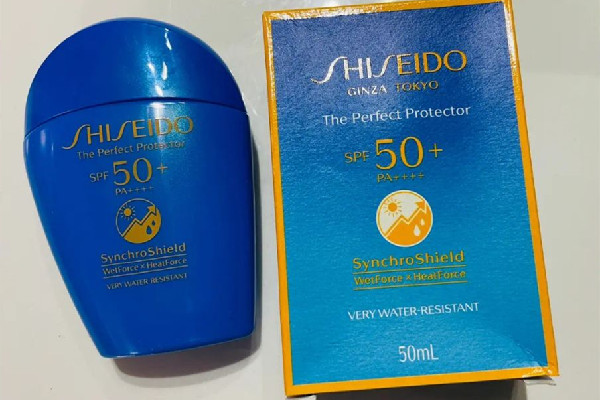 資生堂藍胖子和安耐曬金瓶哪個好 資生堂藍胖子是什么防曬 資生堂藍胖子和安耐曬金瓶哪個好 資生堂藍胖子是什么防曬