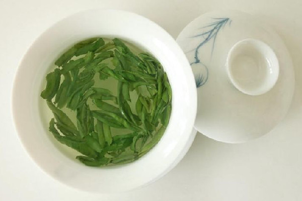 六安瓜片喝多了會怎樣 六安瓜片傷胃嗎 六安瓜片喝多了會怎樣 六安瓜片傷胃嗎