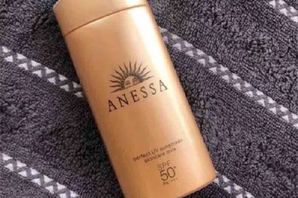 安耐曬和安熱沙是一個牌子嗎 安耐曬是資生堂旗下的嗎 安耐曬和安熱沙是一個牌子嗎 安耐曬是資生堂旗下的嗎