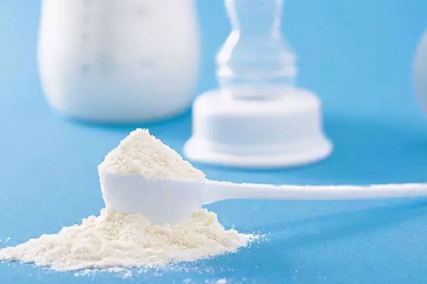 成人奶粉早上喝好還是晚上喝好 成人奶粉什么時(shí)候喝效果最佳 成人奶粉早上喝好還是晚上喝好 成人奶粉什么時(shí)候喝效果最佳