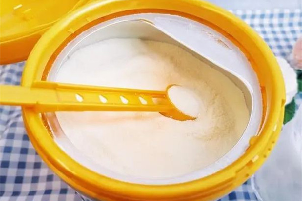 成人奶粉早上喝好還是晚上喝好 成人奶粉什么時(shí)候喝效果最佳 成人奶粉早上喝好還是晚上喝好 成人奶粉什么時(shí)候喝效果最佳