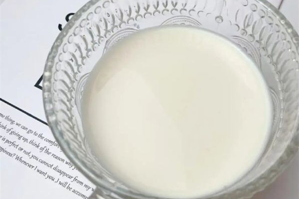 老年奶粉有營養(yǎng)嗎 老年奶粉可以補(bǔ)鈣嗎 老年奶粉有營養(yǎng)嗎 老年奶粉可以補(bǔ)鈣嗎