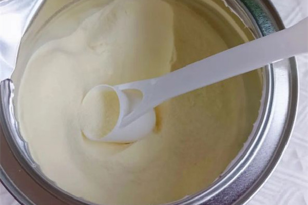 老年奶粉可以長期喝嗎 老年奶粉喝多了會(huì)怎么樣 老年奶粉可以長期喝嗎 老年奶粉喝多了會(huì)怎么樣